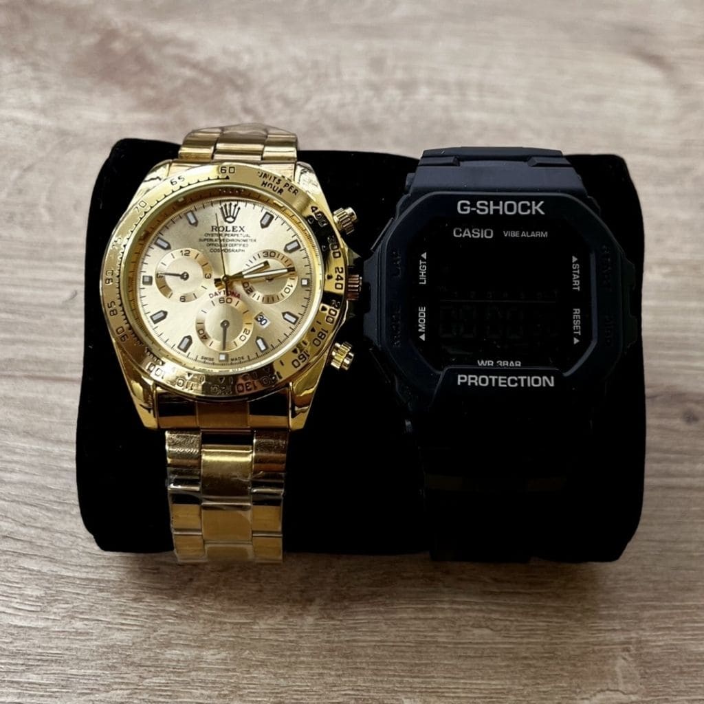 Set. Reloj
